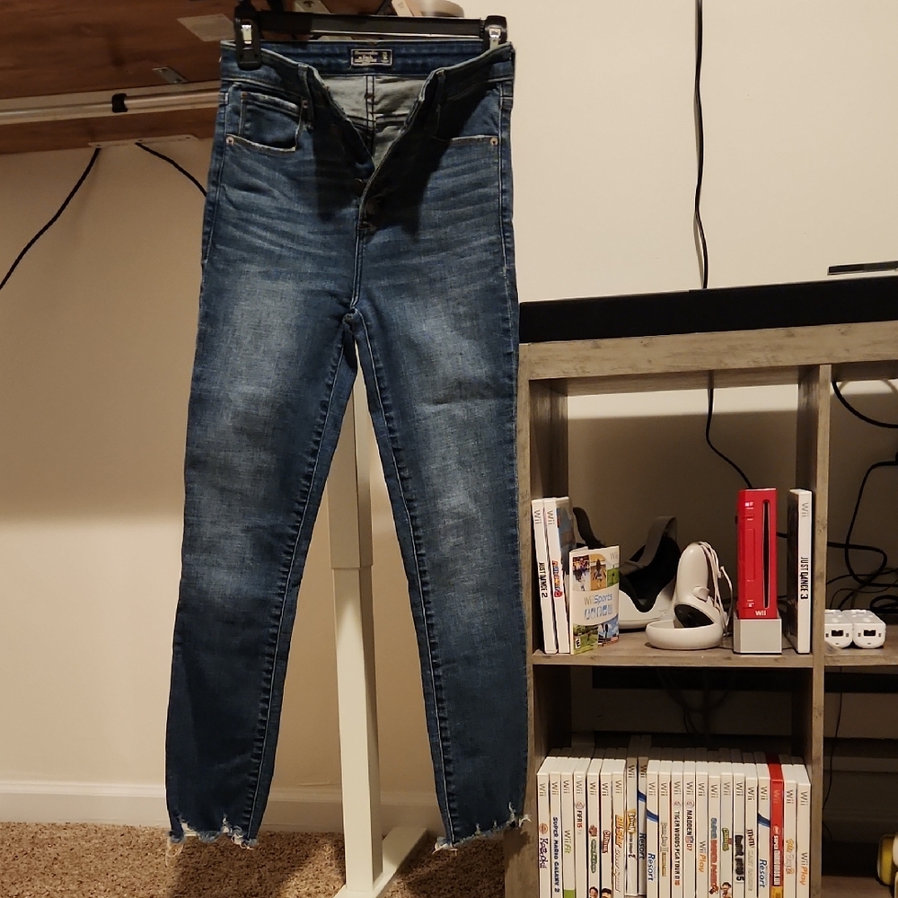 Abercrombie & Fitch Dark Blue Skinny Jeans